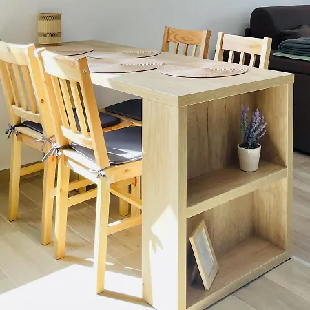 Appartement Mountain Crib In Urban Plaza W. Parking & Netflix